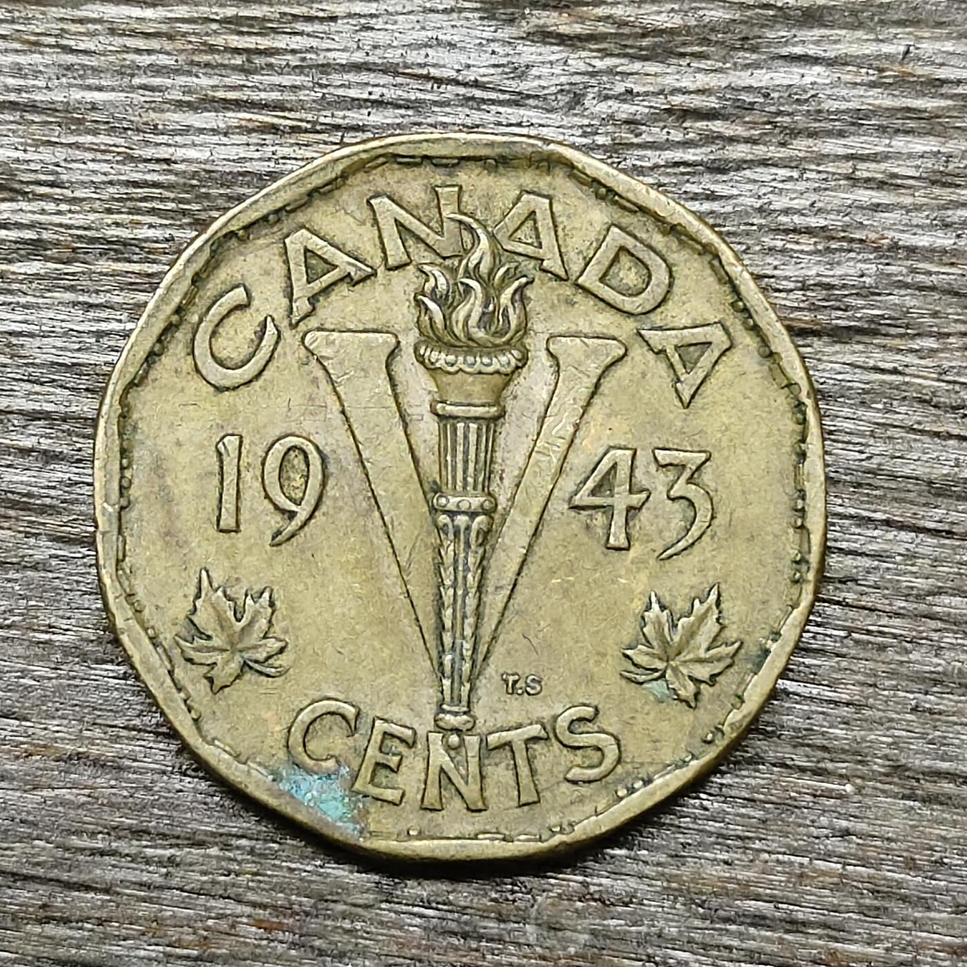 【铜匠收藏】★第131场★散币场，无佣金，30包邮。不满30元，支付5元运费。《接受代拍 代送NGC评级》 加拿大 1943年 5分 铜币 乔治六世