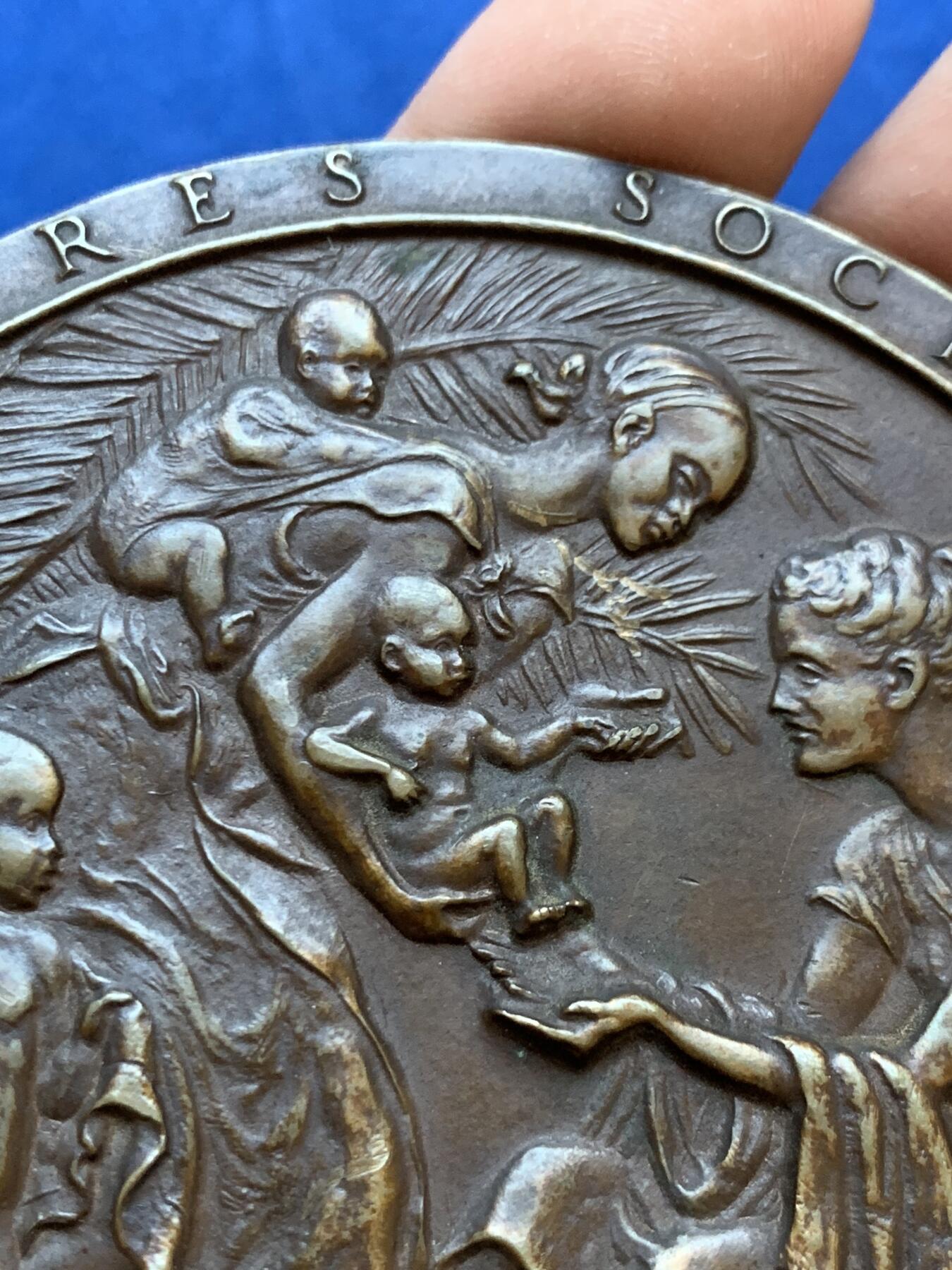 《竞宝斋》第413场 周日，周一，周二，3场连拍 （全场包邮） 比利时刚果国际林业和矿业协会50周年铜质奖章，216.7g，86mm