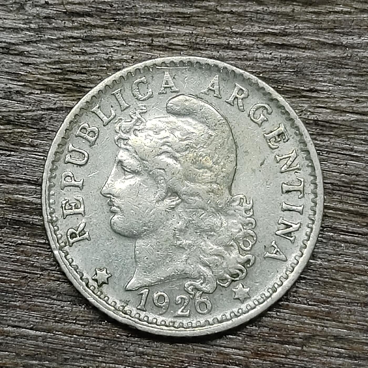 【铜匠收藏】★第131场★散币场，无佣金，30包邮。不满30元，支付5元运费。《接受代拍 代送NGC评级》 阿根廷 1926年 5分