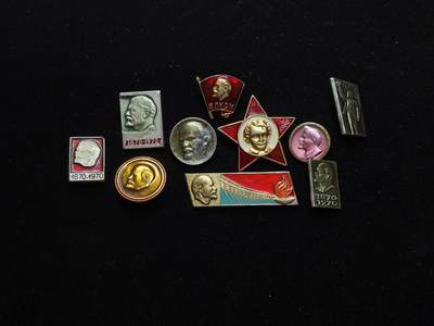 蜀地medal第11场精品专场拍卖 - 苏联小徽章一组