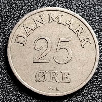 泉币菌-第100场-百场纪念 精品场 - 早期币 丹麦1954年25欧尔 铜镍 23mm 