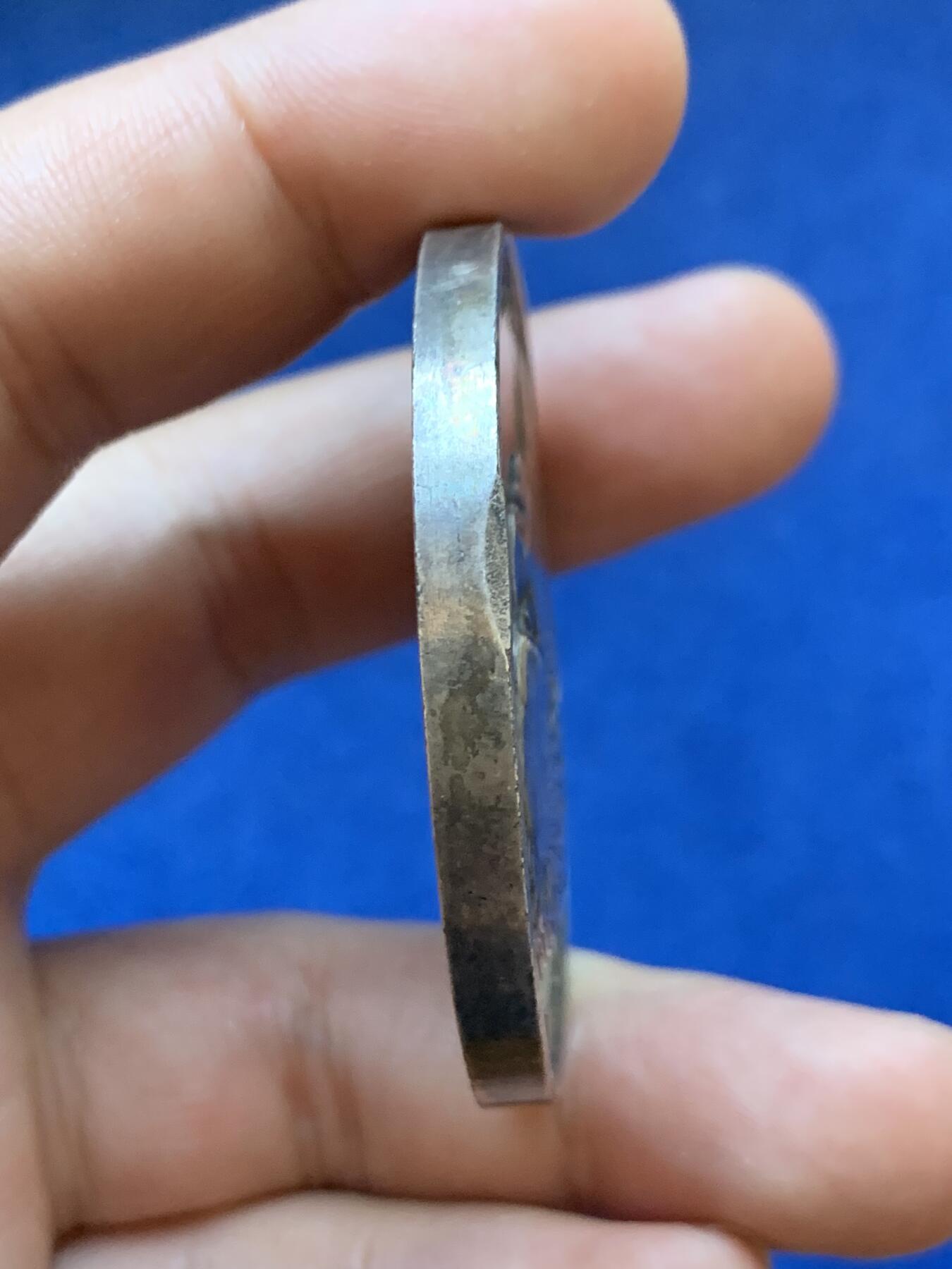 《竞宝斋》第413场 周日，周一，周二，3场连拍 （全场包邮） 法国波尔多公爵亨利（未来香波堡伯爵）诞生纪念镀银铜章，67.35g，50mm，早期无边铭，2点方向有轻磕