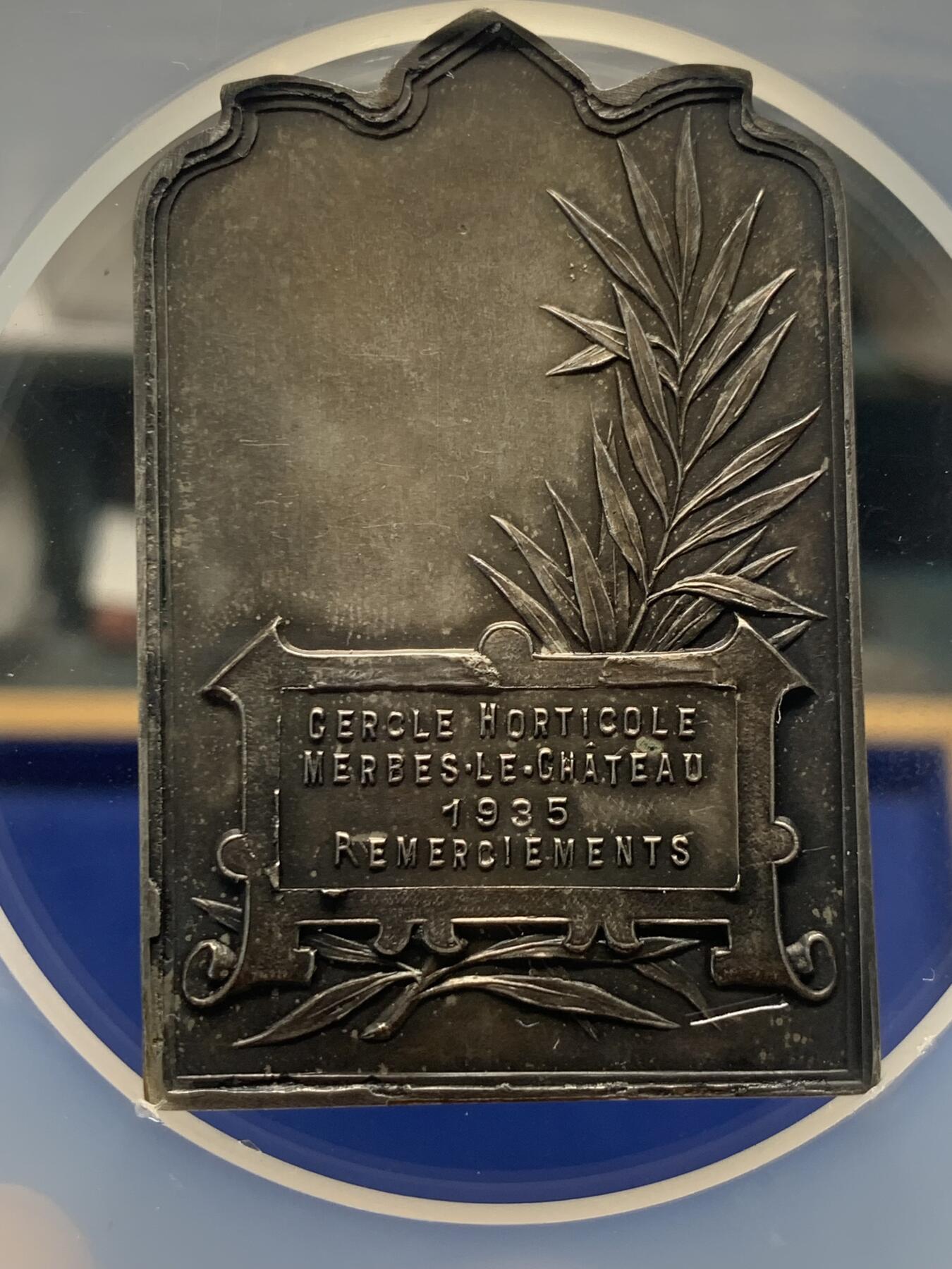 《竞宝斋》第413场 周日，周一，周二，3场连拍 （全场包邮） NGC MS64 高分 矩形 园艺镀银奖章 非常漂亮及少见的玫瑰花束