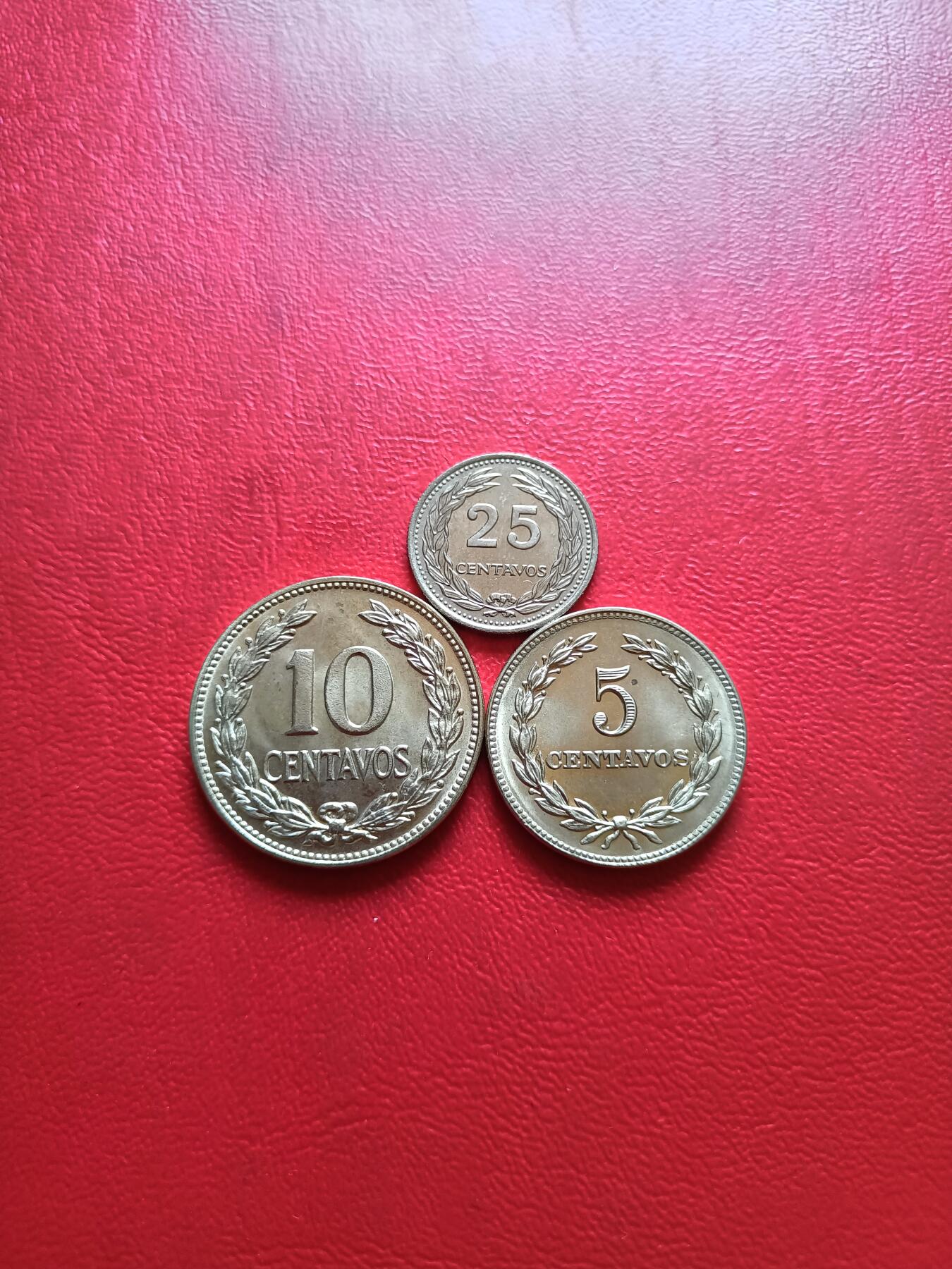 【云涧收藏】第五十七场 萨尔瓦多1977年5分、10分、25分3枚，BU