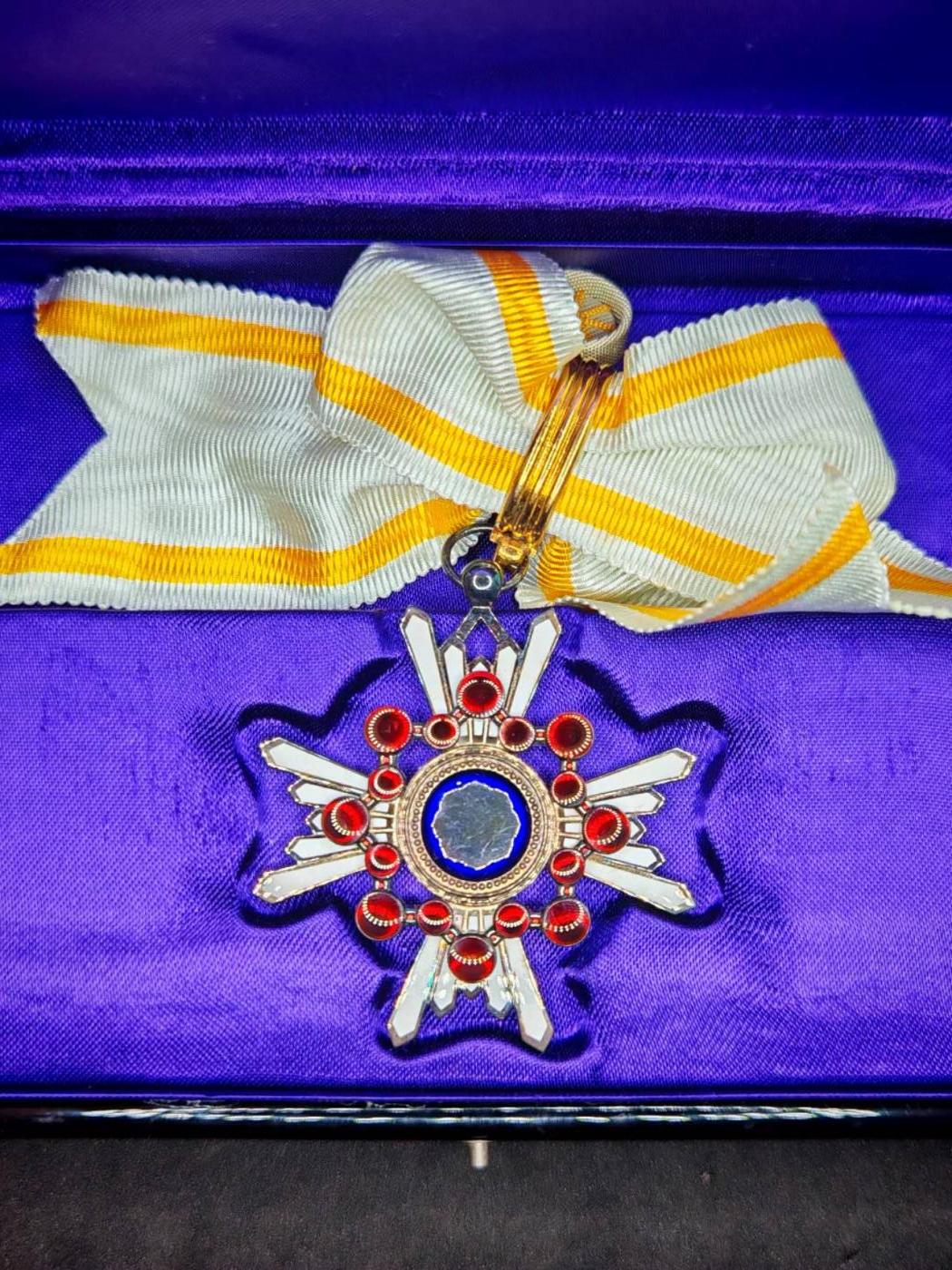 凯旋世界勋赏（第18期）（欢迎送拍）（对拍品有疑问请询问客服，不接受到手刀，出价默认拍品品相。请认真阅读拍卖规则！出价默认已认可！）（收到货请录制开箱视频，无视频概不处理问题。）