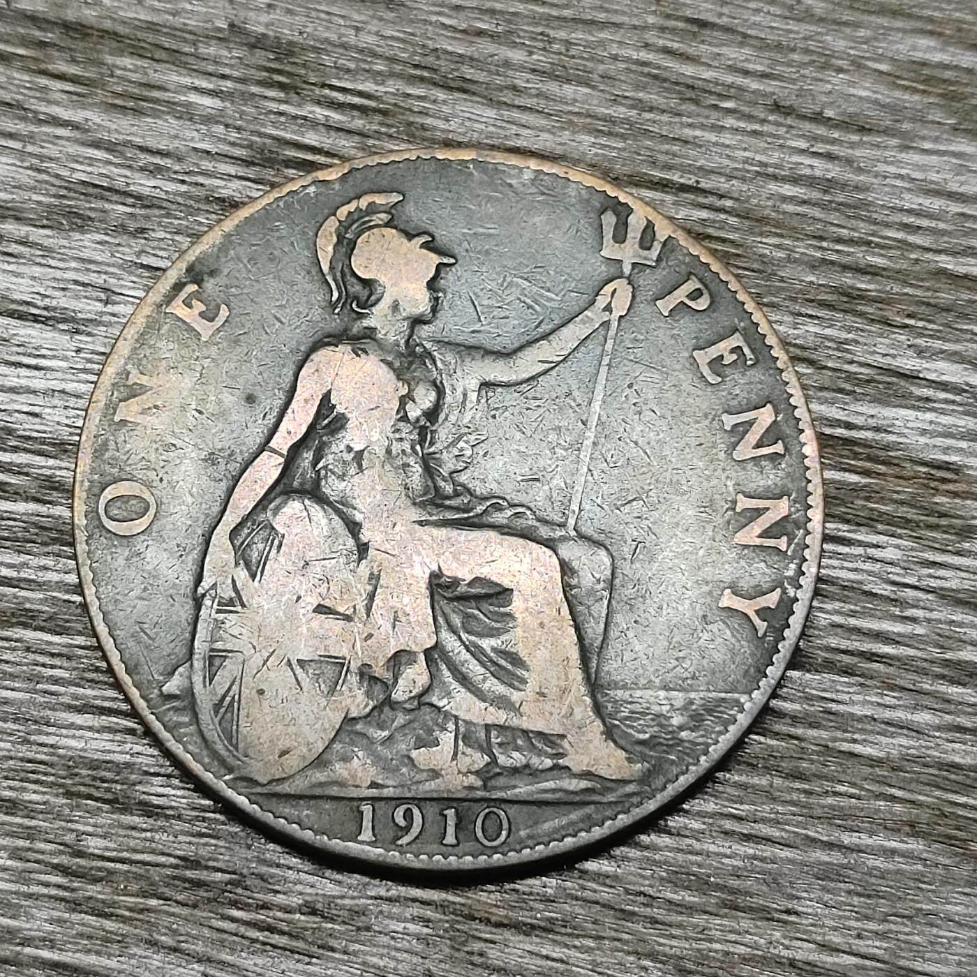 【铜匠收藏】★第131场★散币场，无佣金，30包邮。不满30元，支付5元运费。《接受代拍 代送NGC评级》  英国1910年 1便士