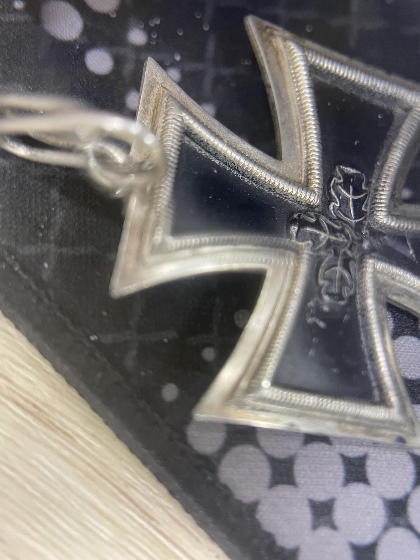 德国二战骑士铁十字Rk，标准中期三片，长挂环，核心为非磁核心，真正的原盒。带一迷你，售价3750元，喜欢联系全套