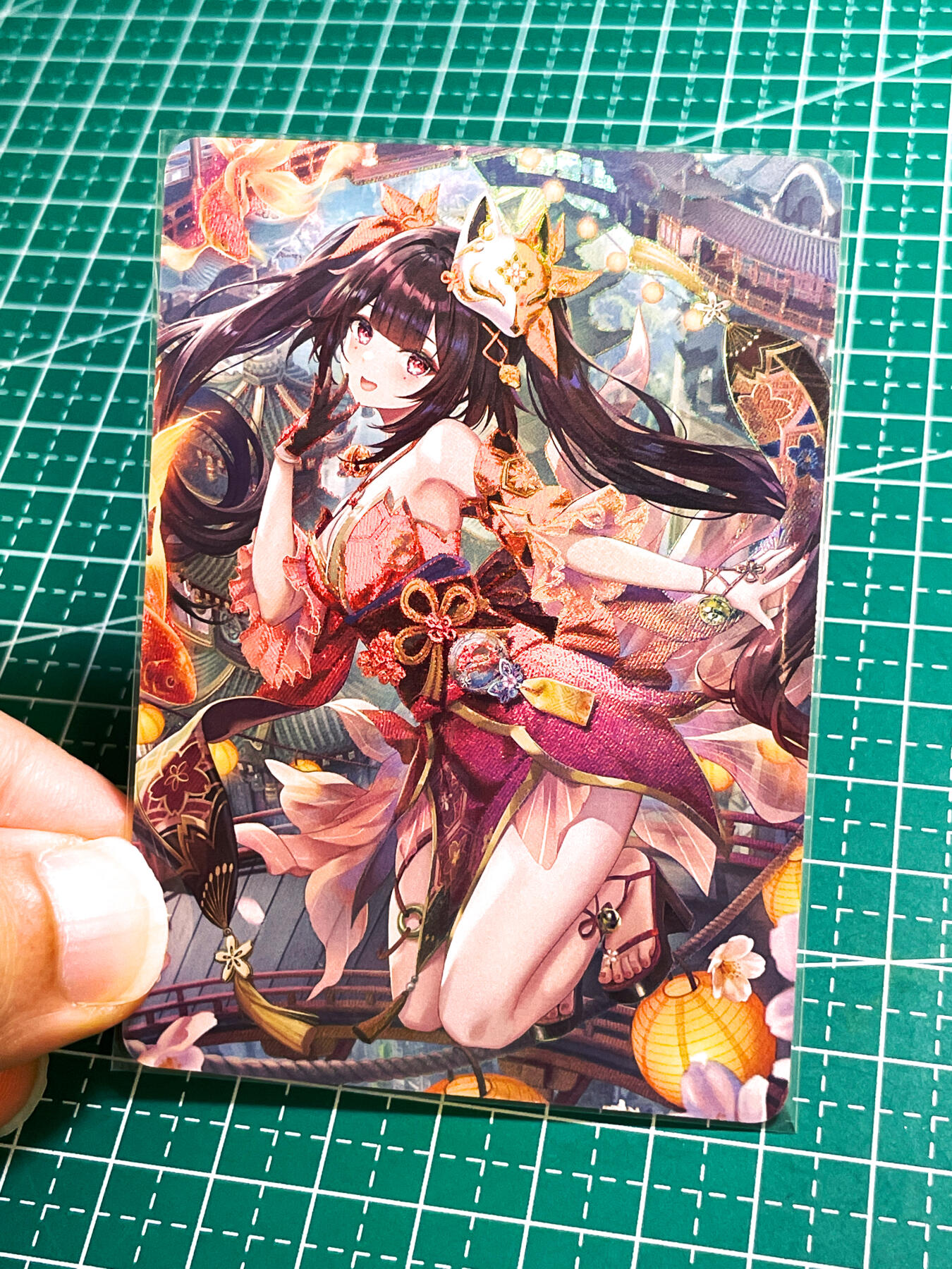 【关注参拍有赠卡】显眼宝29期  奇奇怪怪专场 墨卡文创     原神星铁人物系列  火花   共1张   折光彩闪工艺  大卡尺寸  63*88