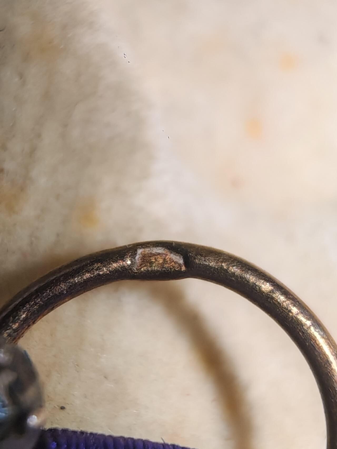 凯旋世界勋赏（第18期）（欢迎送拍）（对拍品有疑问请询问客服，不接受到手刀，出价默认拍品品相。请认真阅读拍卖规则！出价默认已认可！）（收到货请录制开箱视频，无视频概不处理问题。） 法国棕榈叶军官级勋章带红宝石钻石，打鹰标原盒