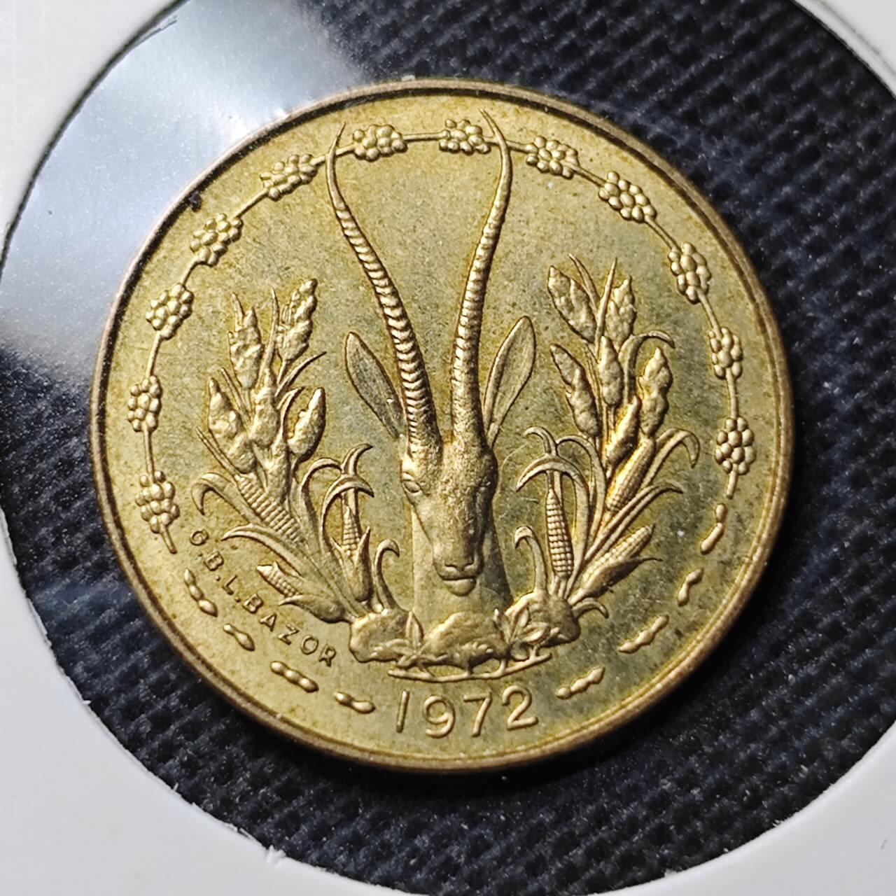 KK钱币收藏小铺 第330期 2月预留时间 周末发货 1972 西非5法郎铜币