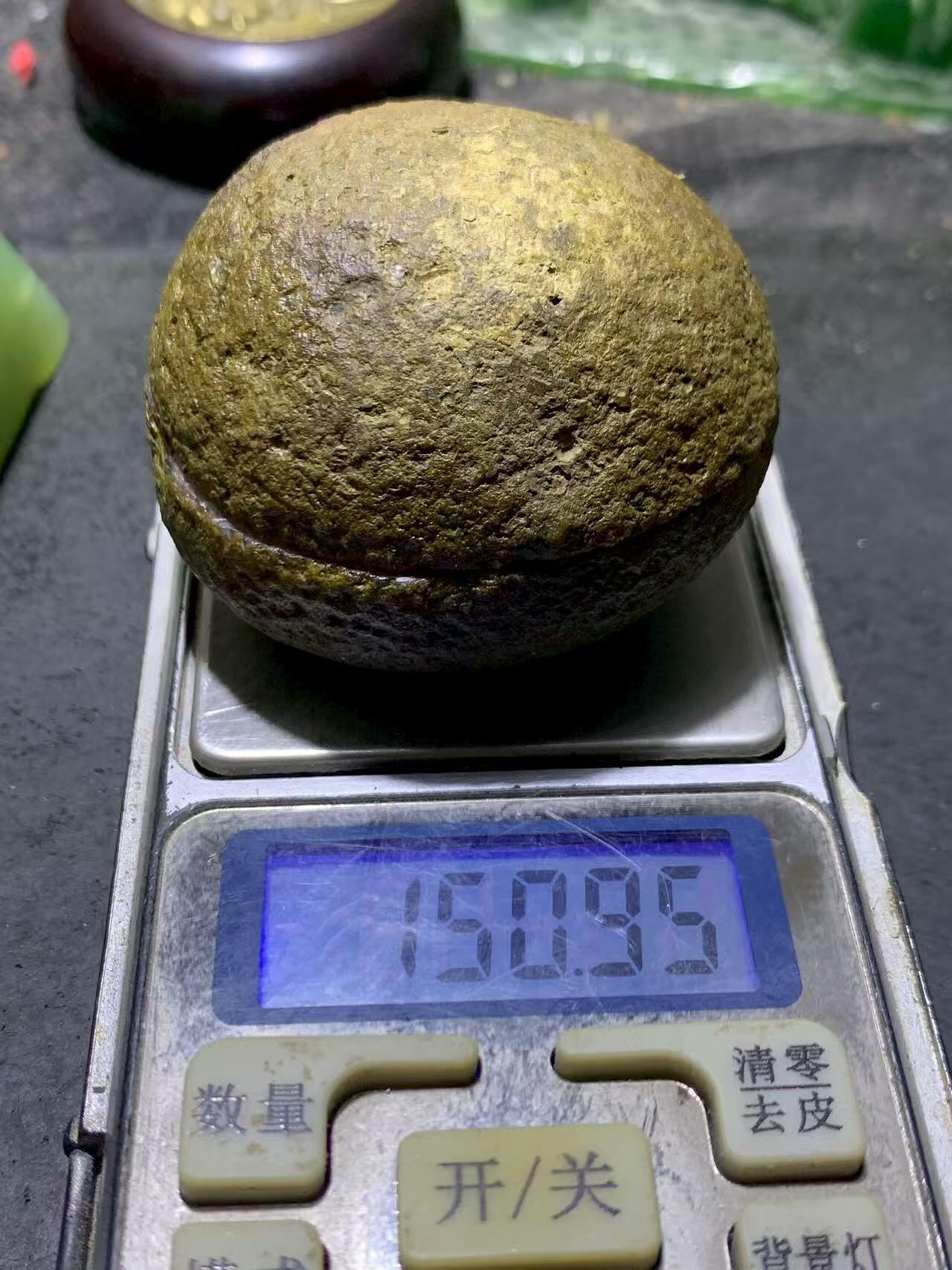 精美亚光原皮高玉化满冰飘战国红玛瑙对切原石摆件一对