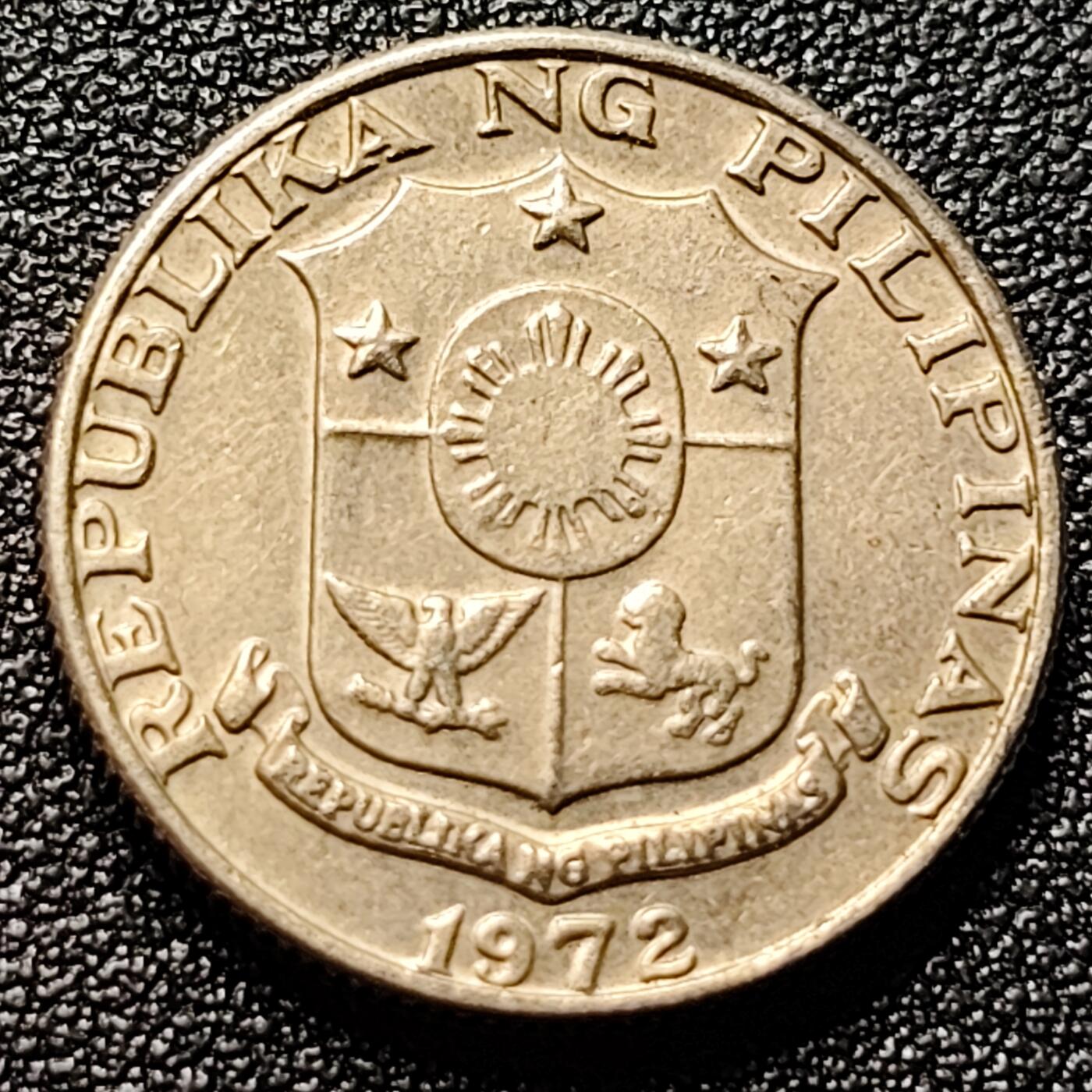 泉币菌-第100场-百场纪念 精品场 菲律宾1972年25分 画家胡安·卢纳 铜镍锌币 21mm