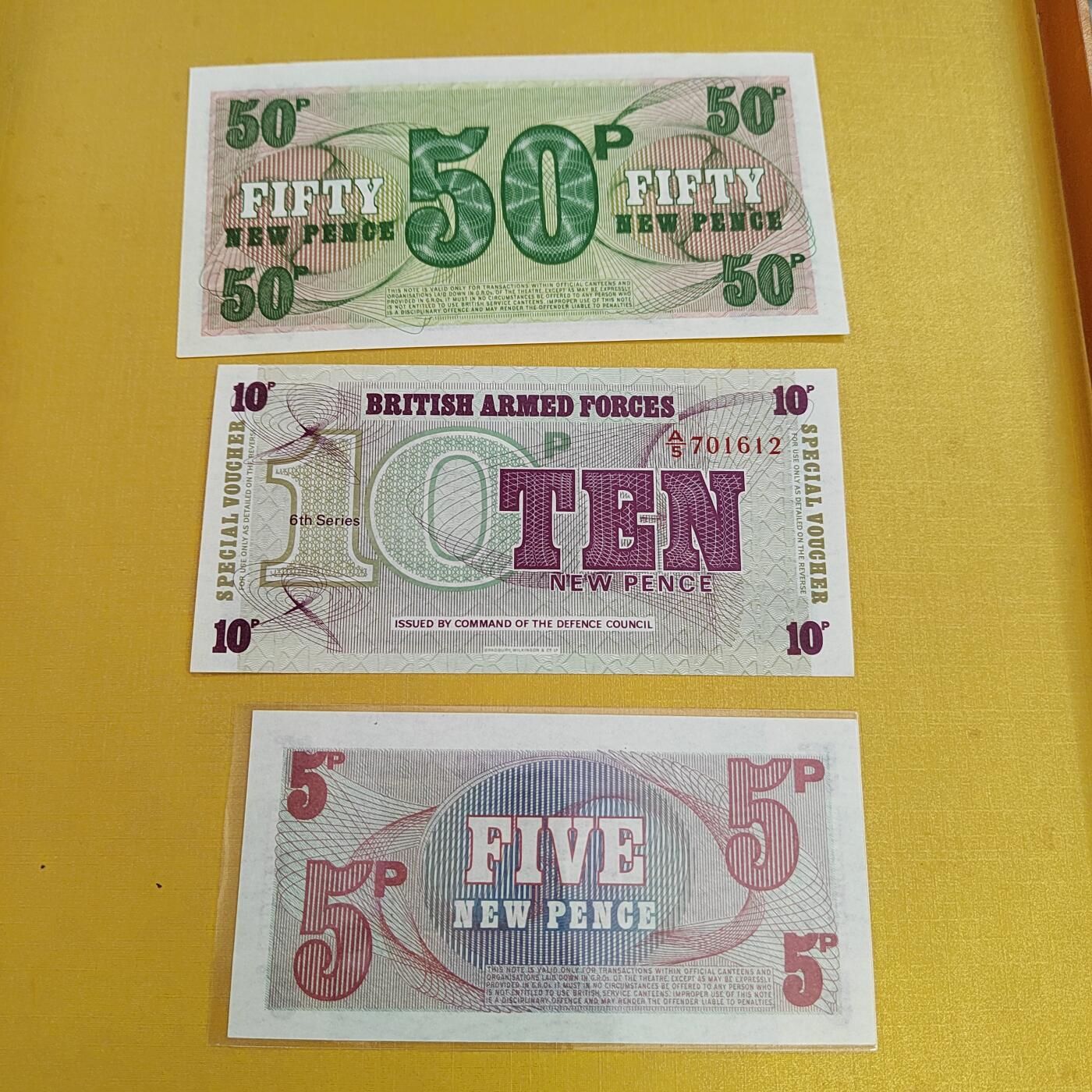 PCAI钱币28-494  纸币小专场 外币一组