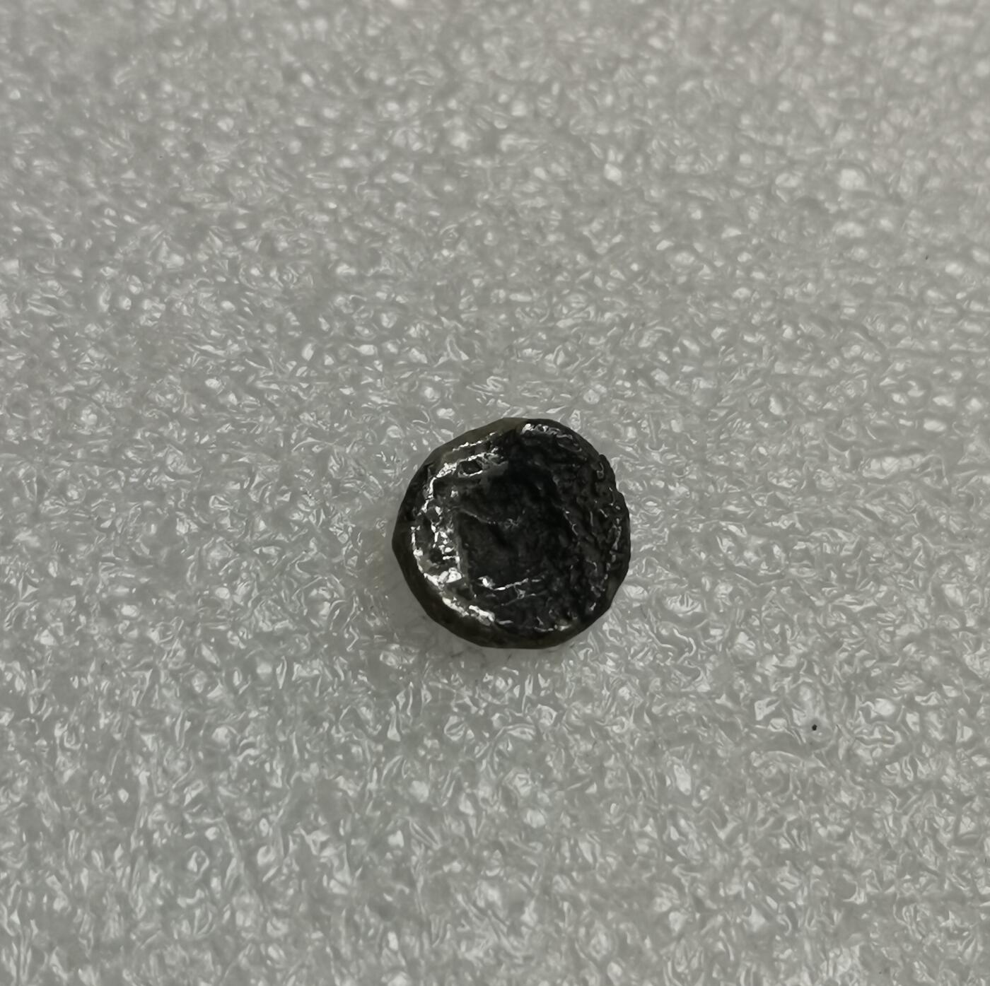 瓶子🏺第205期拍卖会  古希腊卡利亚地区哈利卡纳苏斯城海怪刻托斯银币 公元前500-前495年卡利亚地区首府哈利卡纳苏斯城发行 正面是龙形海怪刻托斯的头像 背面是网格形花饰中的大芒星 哈利卡纳苏斯，卡利亚地区首府，今天的土耳其博德鲁姆，古代世界七大奇迹之一的摩索拉斯王陵所在地