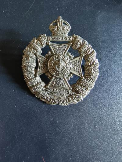 老王徽章第145期 - 英国威尔士亲王来复枪旅帽徽    一战时期