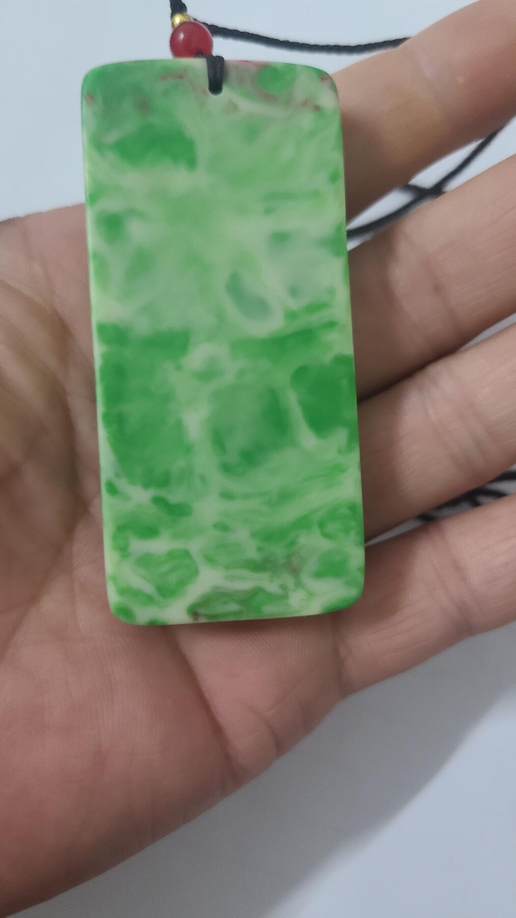 乾隆香绿祺生命果树鱼牌沉香吊坠