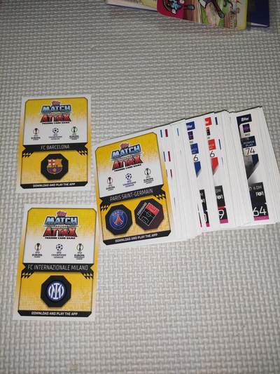 卡迷第5期，清仓 Topps 巴塞罗那俱乐部队徽 送普卡近80张