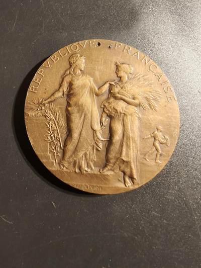 老王徽章第145期 - 法国农业协会1925年赛马大铜章    直径50mm   重量63.5g