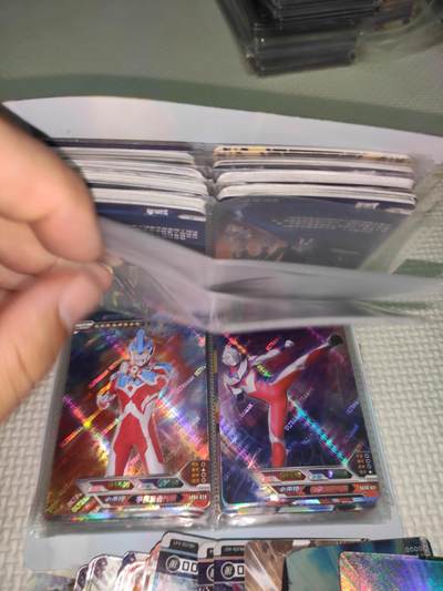 卡迷第5期，清仓 卡游奥特曼 一本 200张以上