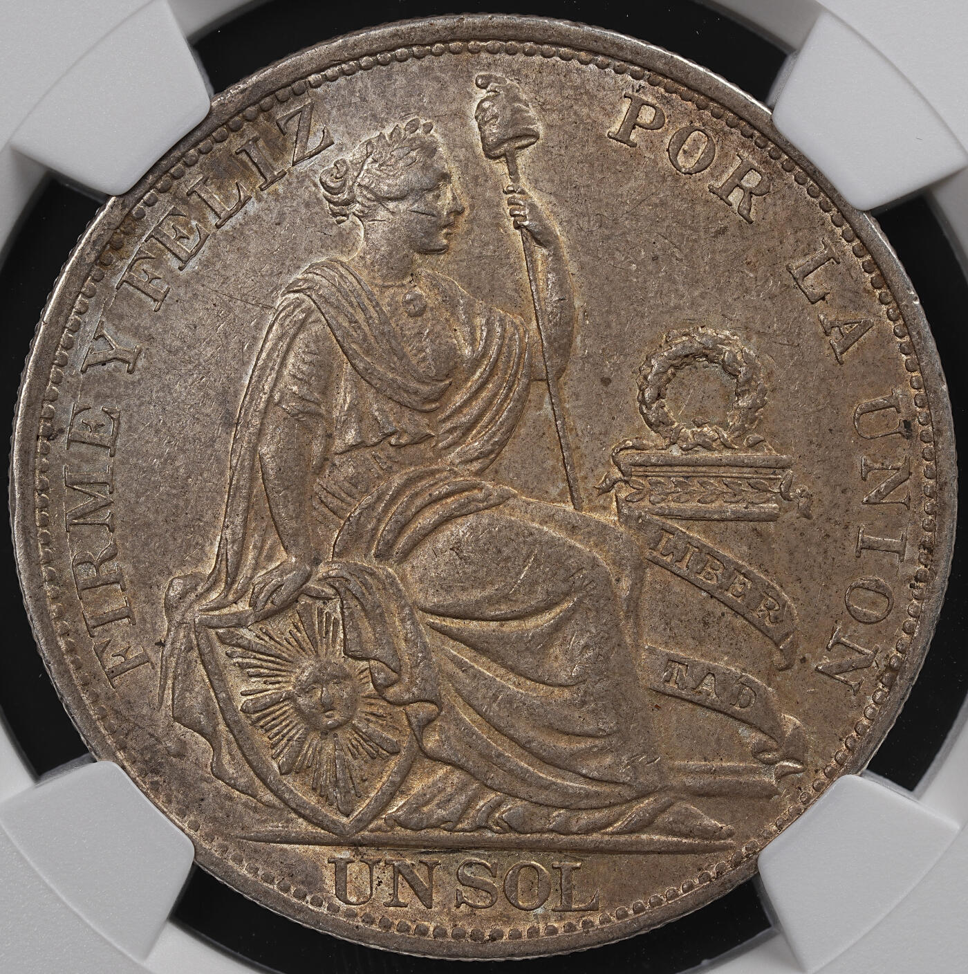 修遠堂世界钱币第八十二期 NGC AU58 1895年秘鲁1 SOL大银币
