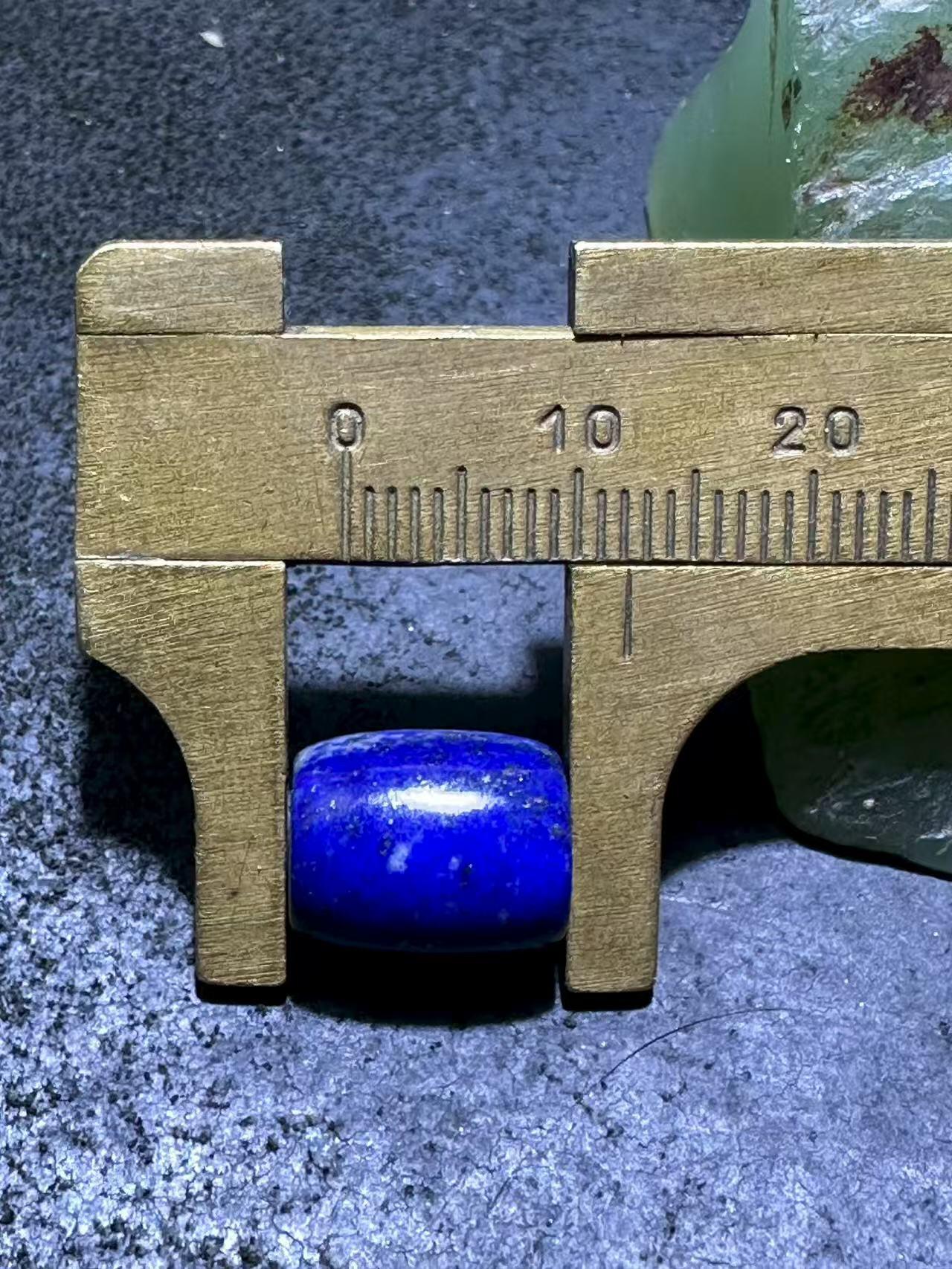 精美阿富汗老矿青金石小桶珠一颗，，