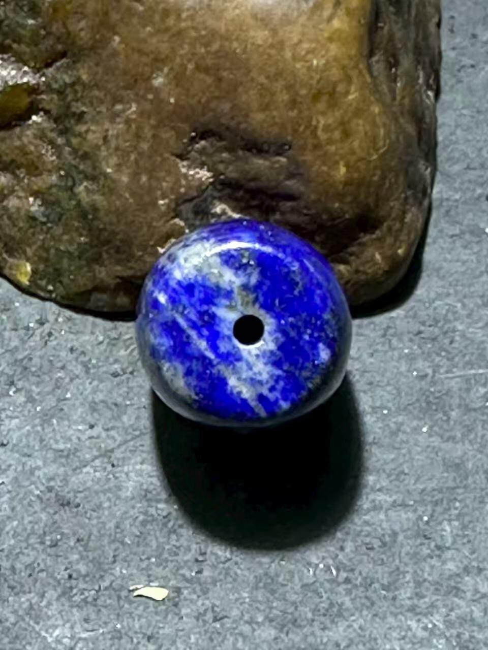 精美阿富汗老矿青金石小桶珠一颗，，
