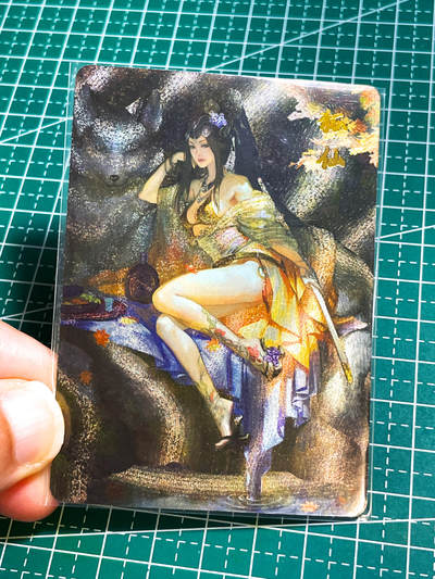 【关注参拍有赠卡】显眼宝29期  奇奇怪怪专场 - 燎原卡牌 早期幻想物语  狐仙 散配一张 折光粗闪  63*88
