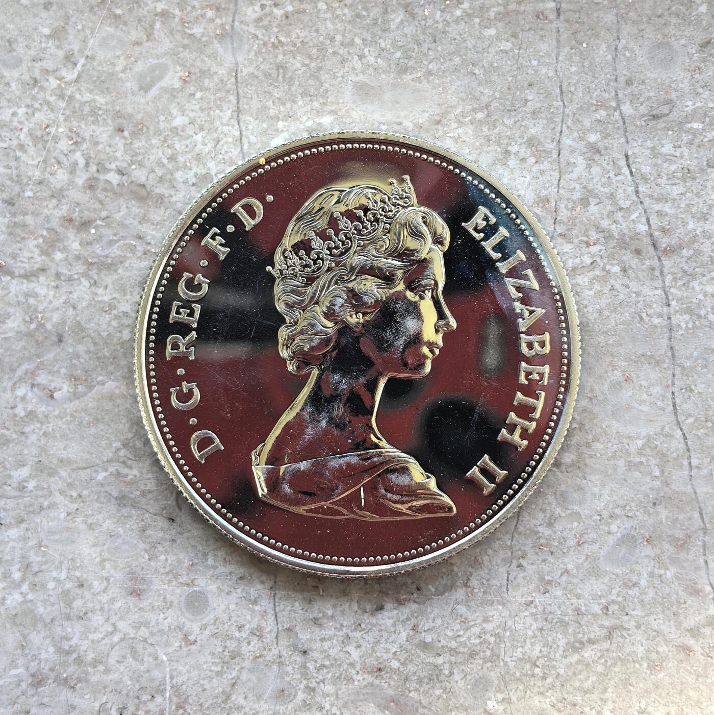 博洋堂世界钱币拍卖第136期（全场包邮） 英国1972年25新便士精制银币 伊丽莎白二世和菲利普亲王结婚25周年 28.28克925银 盒证全
