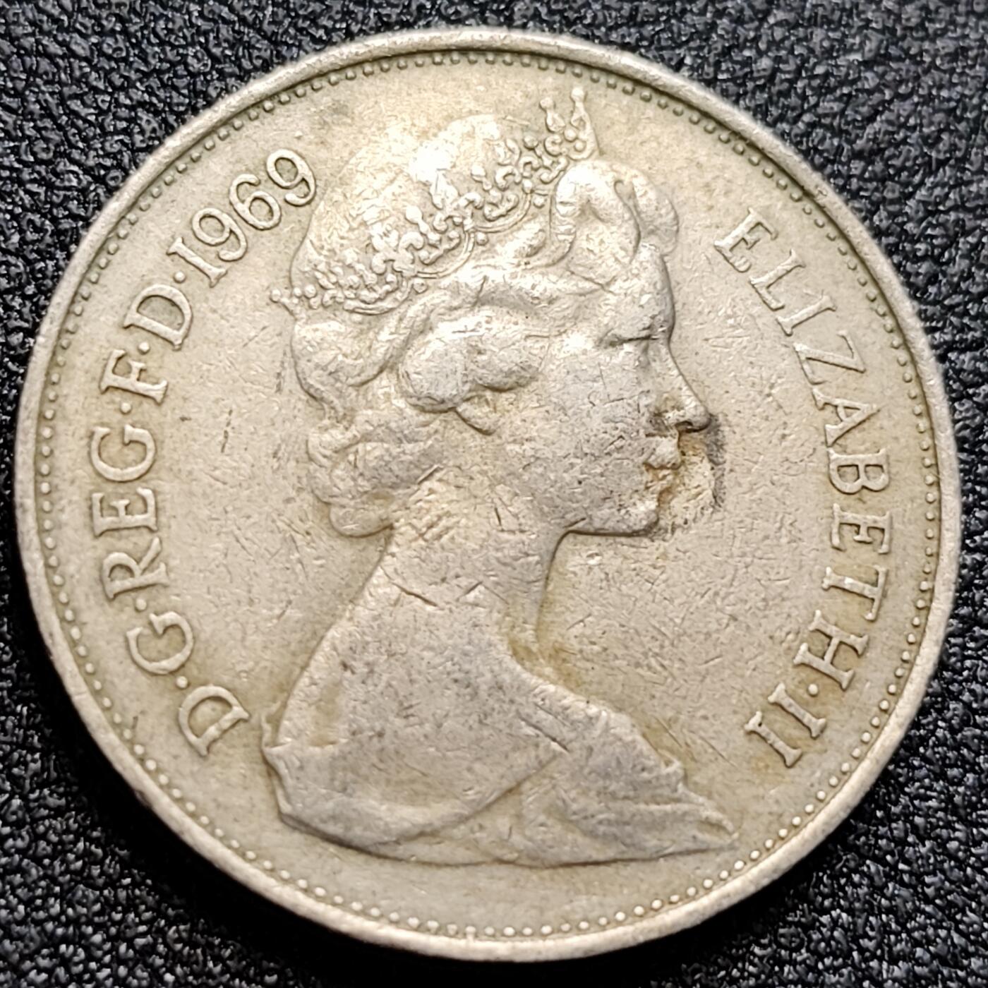 泉币菌-第105场-精品福利场 英国大镍币 英国1969年 10便士铜镍币 28.5mm 伊丽莎白二世女王 皇冠狮子