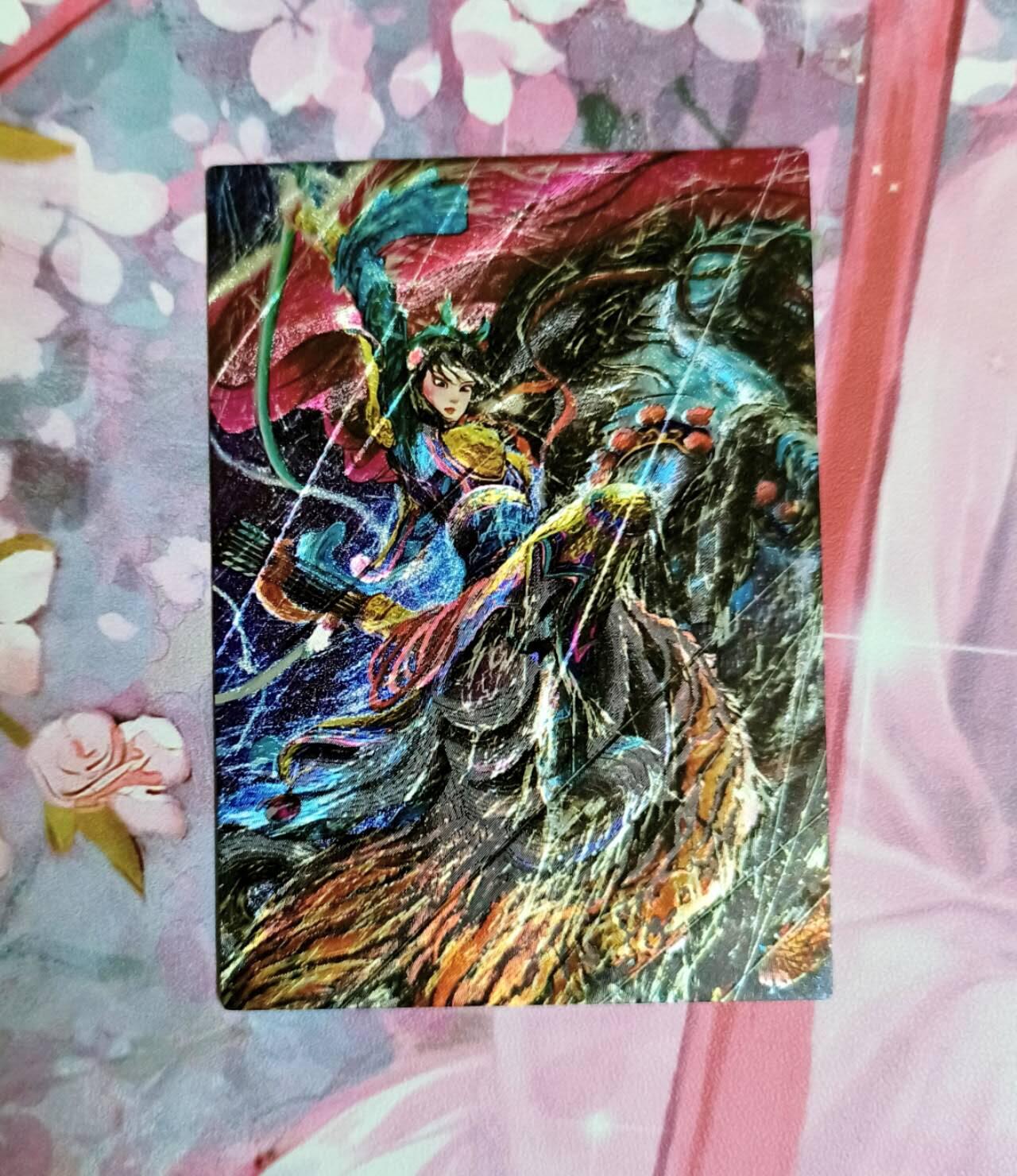 龙虎卡牌第五十二场，小坏熊，你真坏 （无佣金，满120包邮，欢迎送拍） 粗闪 雨夜三娘（卡友自制卡 卡面工艺不错）