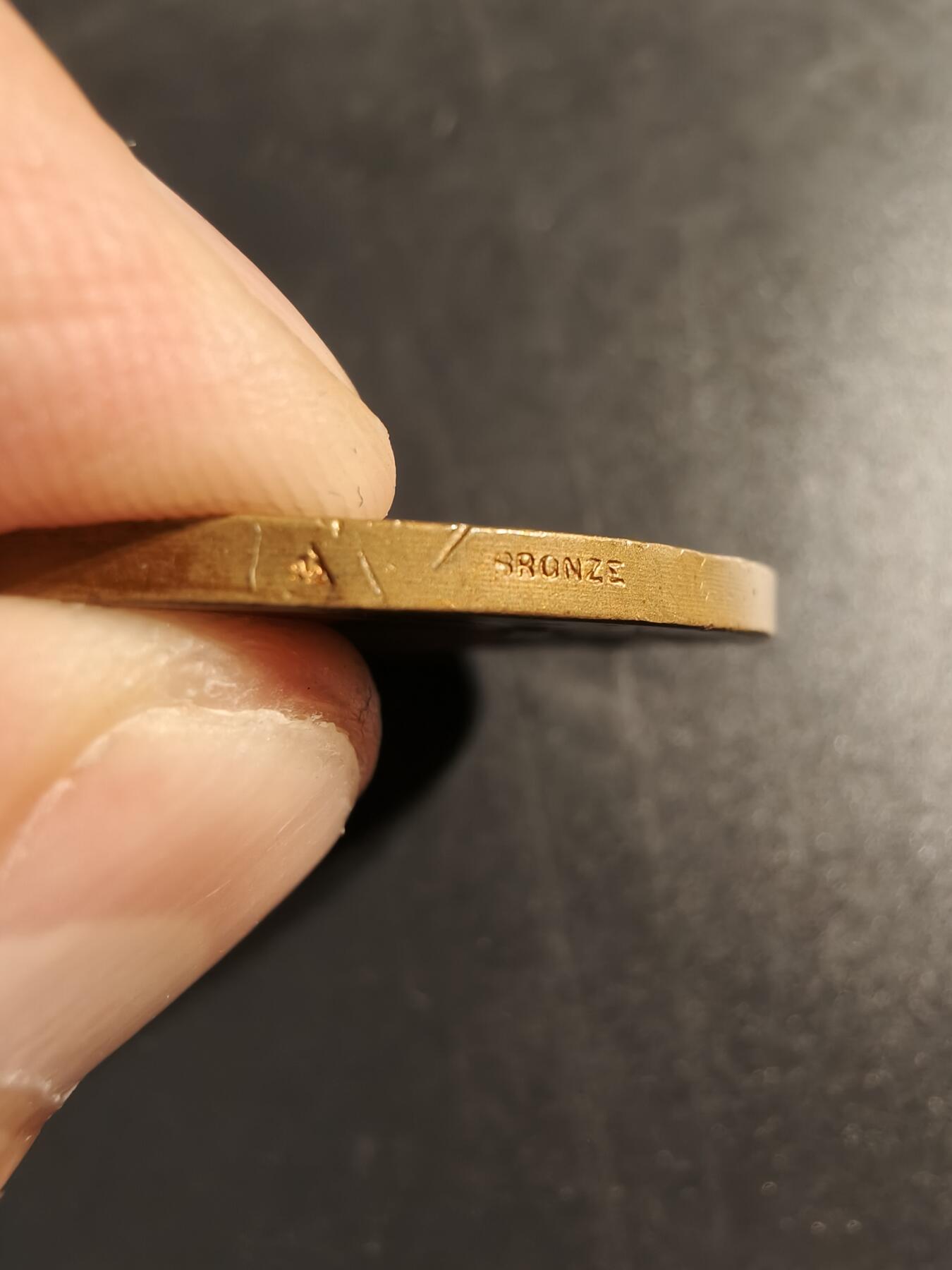 老王徽章第145期