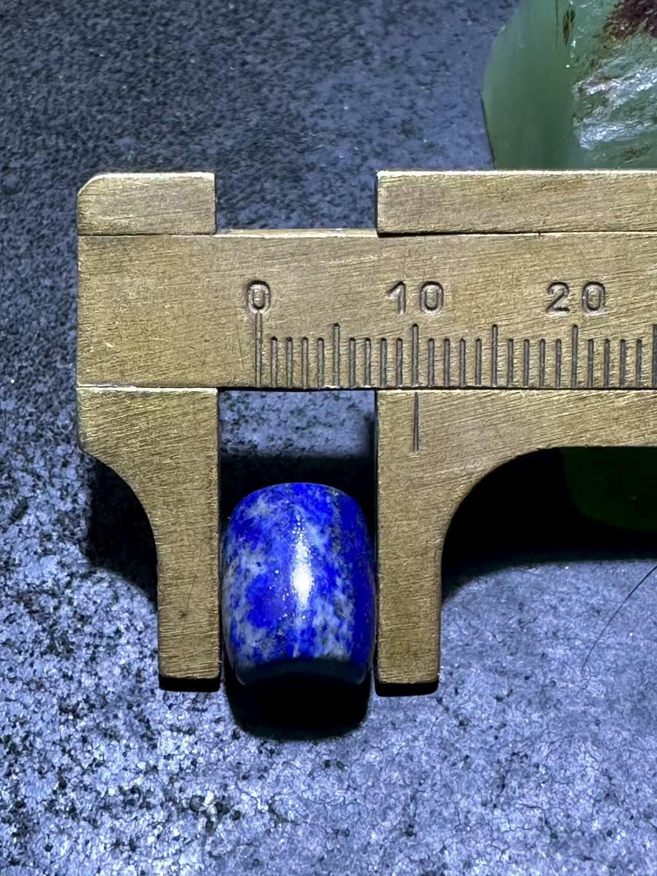 精美阿富汗老矿青金石小桶珠一颗，，