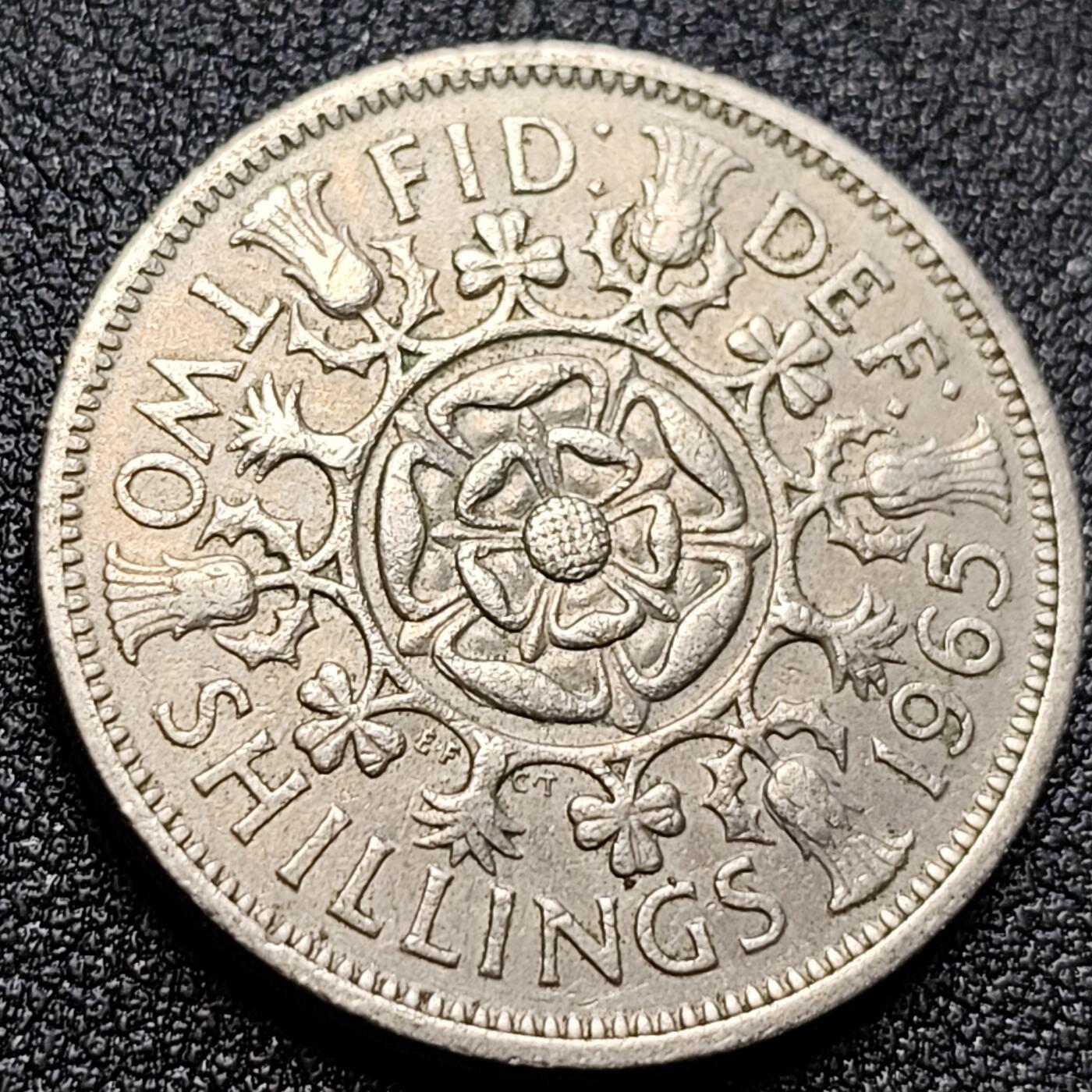 泉币菌-第105场-精品福利场 英国早期1965年2先令老镍币 伊丽莎白二世青年女王头像 28.3MM
