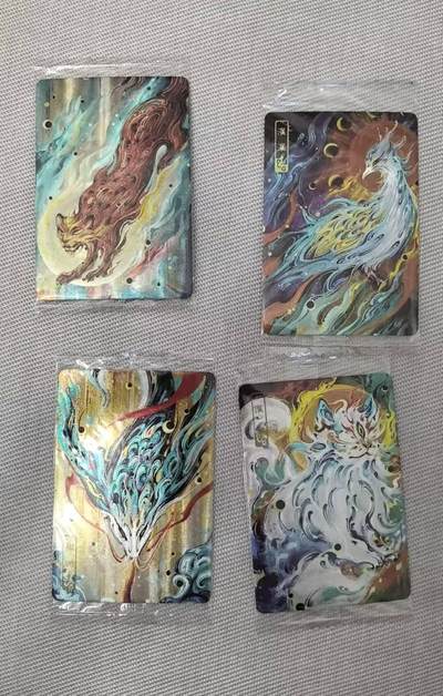 龙虎卡牌第五十二场，小坏熊，你真坏 （无佣金，满120包邮，欢迎送拍） - 【原膜】粗闪4张 可可瑞听上古神兽第四弹 一套