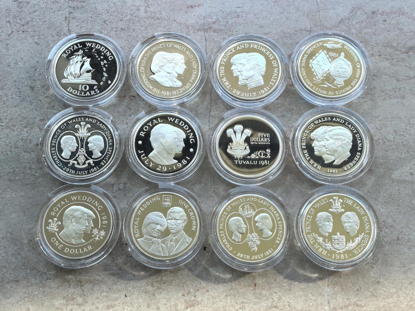 博洋堂世界钱币拍卖第136期（全场包邮） 1981年英国皇家婚礼（戴安娜和查尔斯）英联邦发行精制银币套 共12枚 339.36克925银 带盒