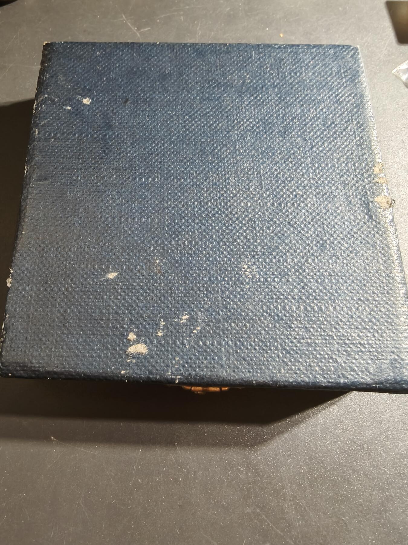 老王徽章第145期