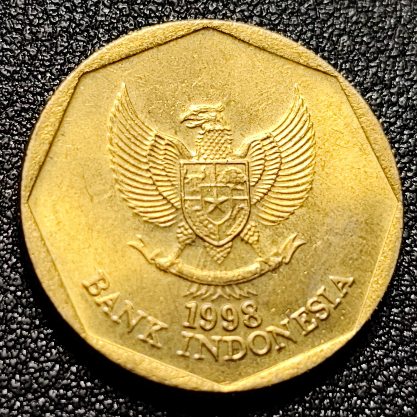 泉币菌-第102场-散币乐园场 原光UNC 耕牛 印尼100铜币 1996年 直径22mm