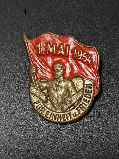 韵星假日拍卖第二十二期 -- Rimey Holidays Auction 22 - 民主德国1954.5.1纪念徽章