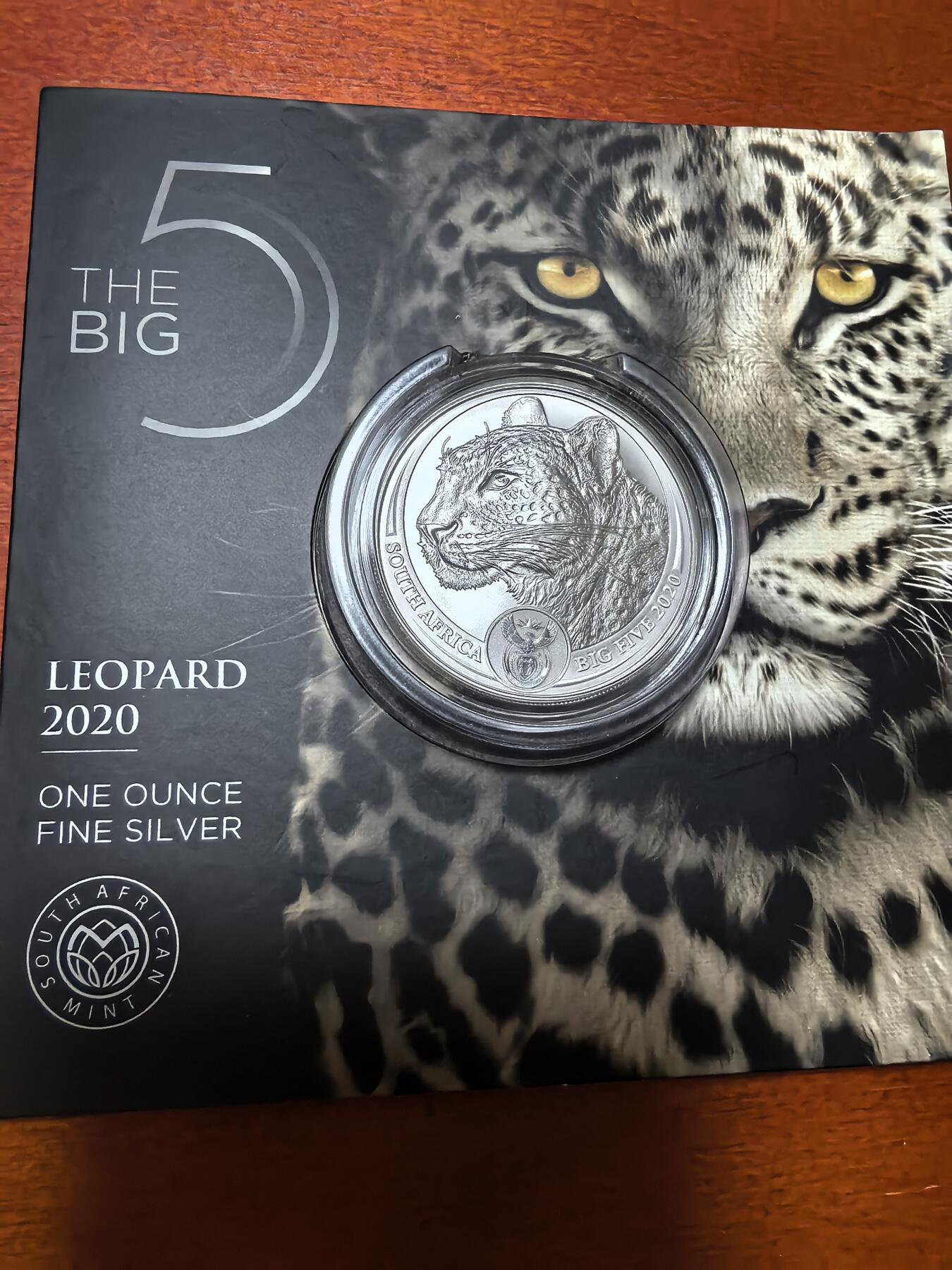 长老汇蛇年精选第四十一场拍卖 2020南非非洲五霸之一猎豹5朗德银币，1盎司999银，卡装，1.5万枚