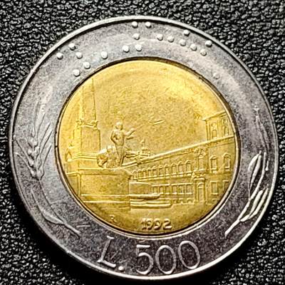 泉币菌-第101场-精品福利场 -  世界首枚双色币 意大利1992年500里拉 罗马建筑雕像 广场 25.8mm