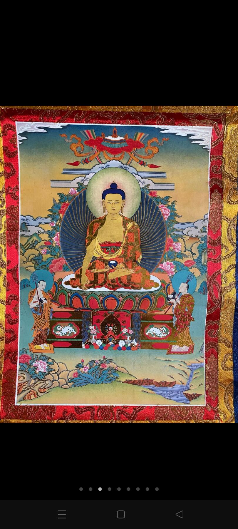 老寺庙拆迁偶得唐卡画，绢丝，手绘，精美绝伦，用料考究，做工精致，庙宇供奉多載，已开光，请回家吧，摆设供奉，镇宅辟邪，永世平安！