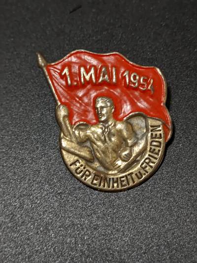 韵星假日拍卖第二十二期 -- Rimey Holidays Auction 22 - 民主德国1954.5.1纪念徽章