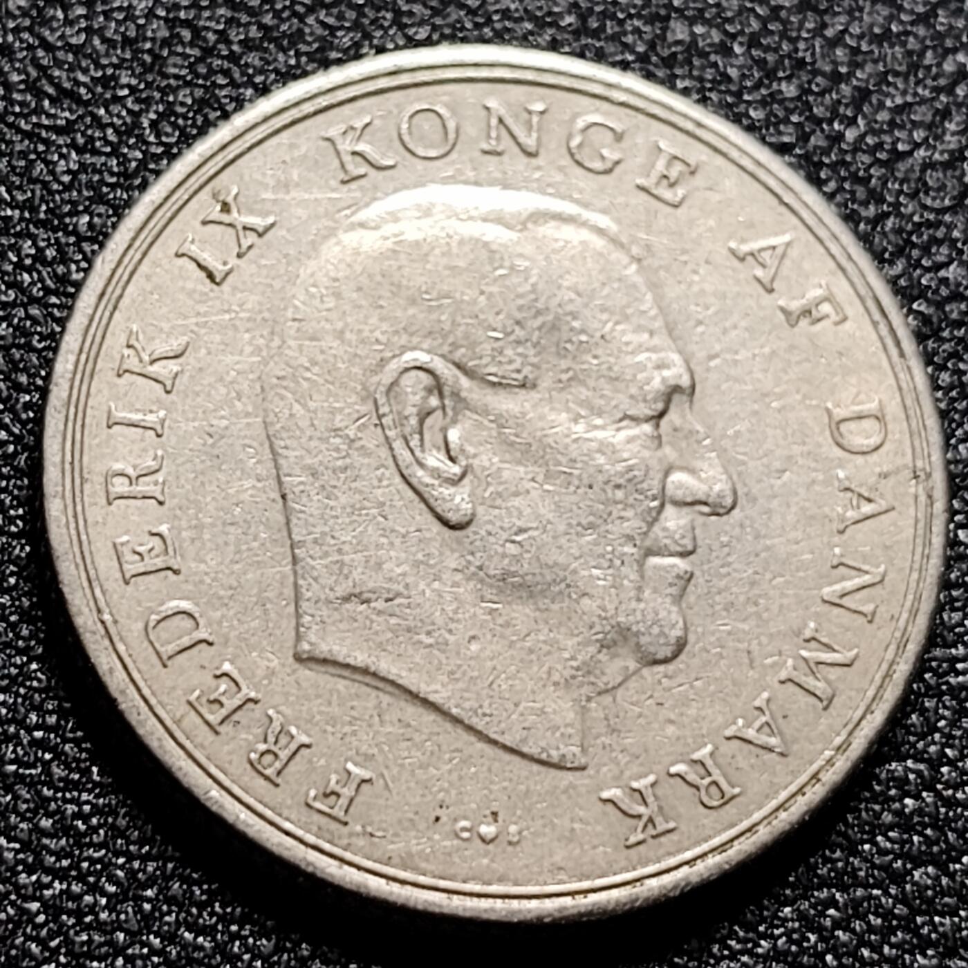 泉币菌-第102场-散币乐园场  丹麦1962年1克朗 皇冠 弗雷德里克九世国王 25.5mm