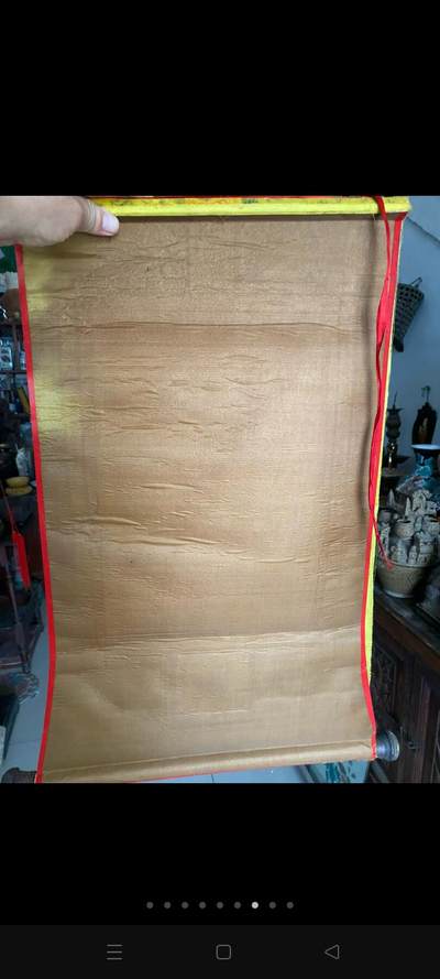 老寺庙拆迁偶得唐卡画，绢丝，手绘，精美绝伦，用料考究，做工精致，庙宇供奉多載，已开光，请回家吧，摆设供奉，镇宅辟邪，永世平安！ 老寺庙拆迁偶得唐卡画，绢丝，手绘，精美绝伦，用料考究，做工精致，庙宇供奉多載，已开光，请回家吧，摆设供奉，镇宅辟邪，永世平安！