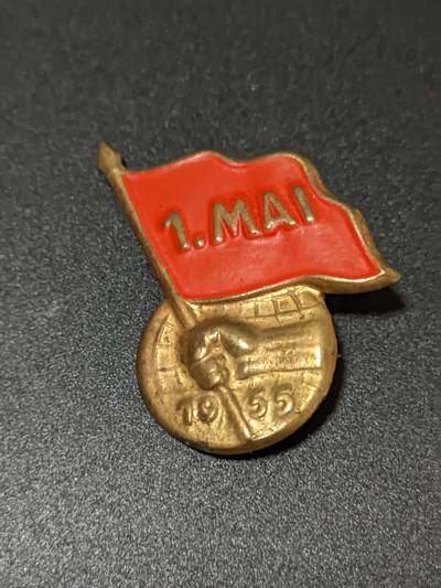 韵星假日拍卖第二十二期 -- Rimey Holidays Auction 22 - 民主德国1955.5.1纪念徽章