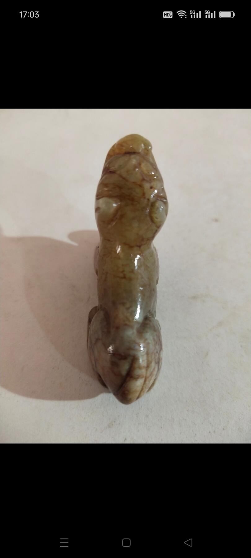 清代新疆和田玉“望天吼”挂件，玉质好，刻工精美，品相完美，包浆醇厚，包真包老。
