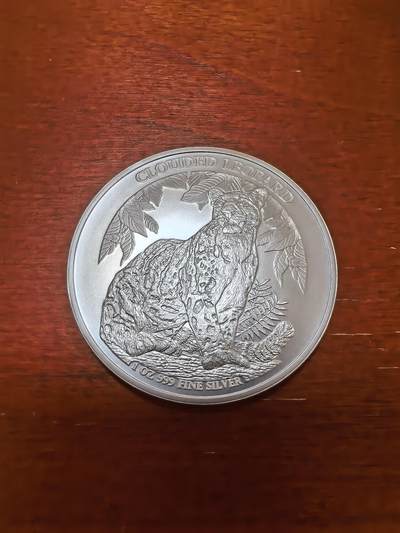 长老汇蛇年精选第四十一场拍卖 - 2023柬埔寨云豹3000瑞尔银币，1盎司999银