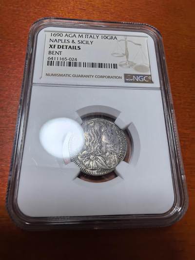长老汇马年精选第二场拍卖 - 1690意大利那不勒斯和西西里10格拉纳银币，NGC XFD ，这个品种N盒出分仅有一枚