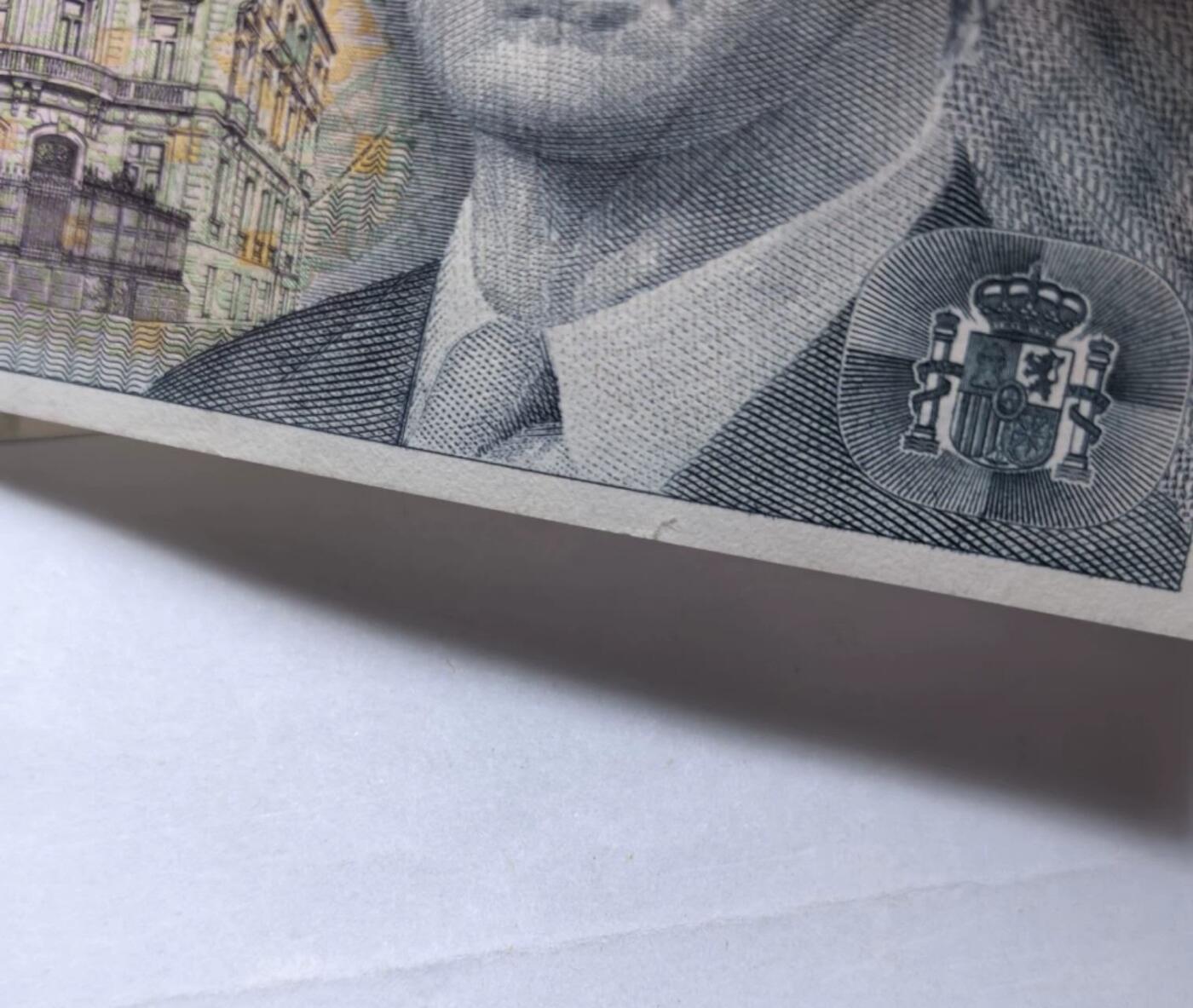 各国外币第91期 西班牙10000比塞塔 近全新微裂