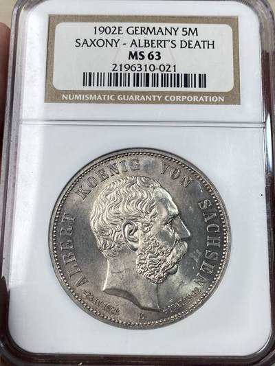 万国钱币拍卖第052期 - NGC MS63 1902年德国萨克森阿尔伯特逝世纪念长翅膀5马克 NGC老盒车轮转光